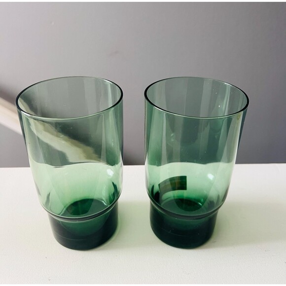 Threshold Green Glass Tumblers Set of 2 Modern Cocktail Water Glasses - Picture 4 of 5